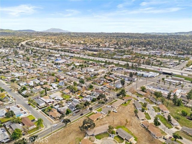 926 Texas, Redlands, CA 92374