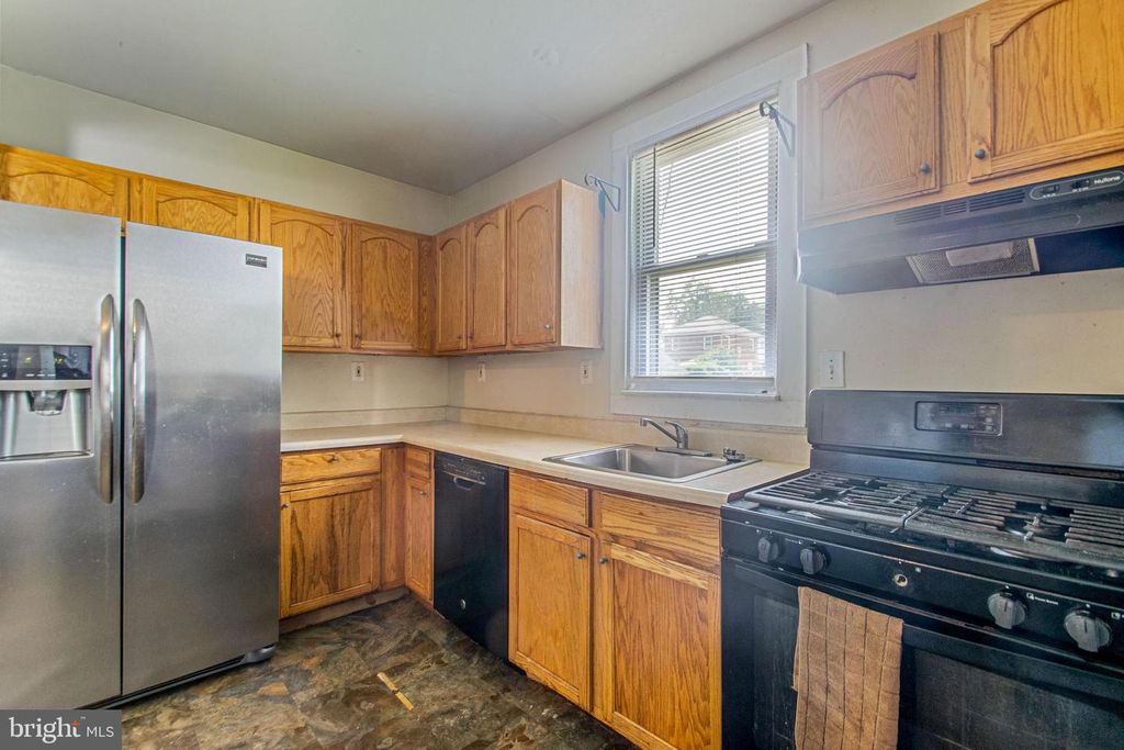 property-img