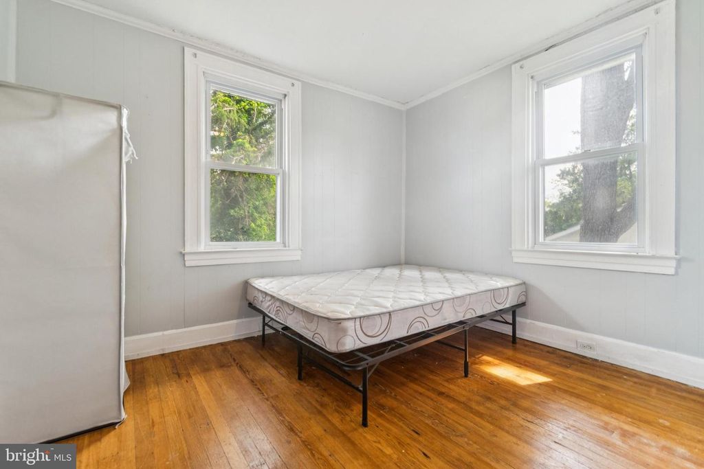 property-img
