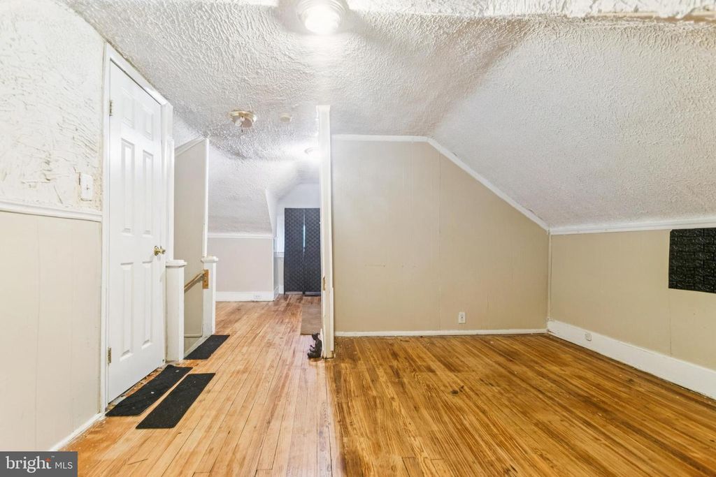 property-img