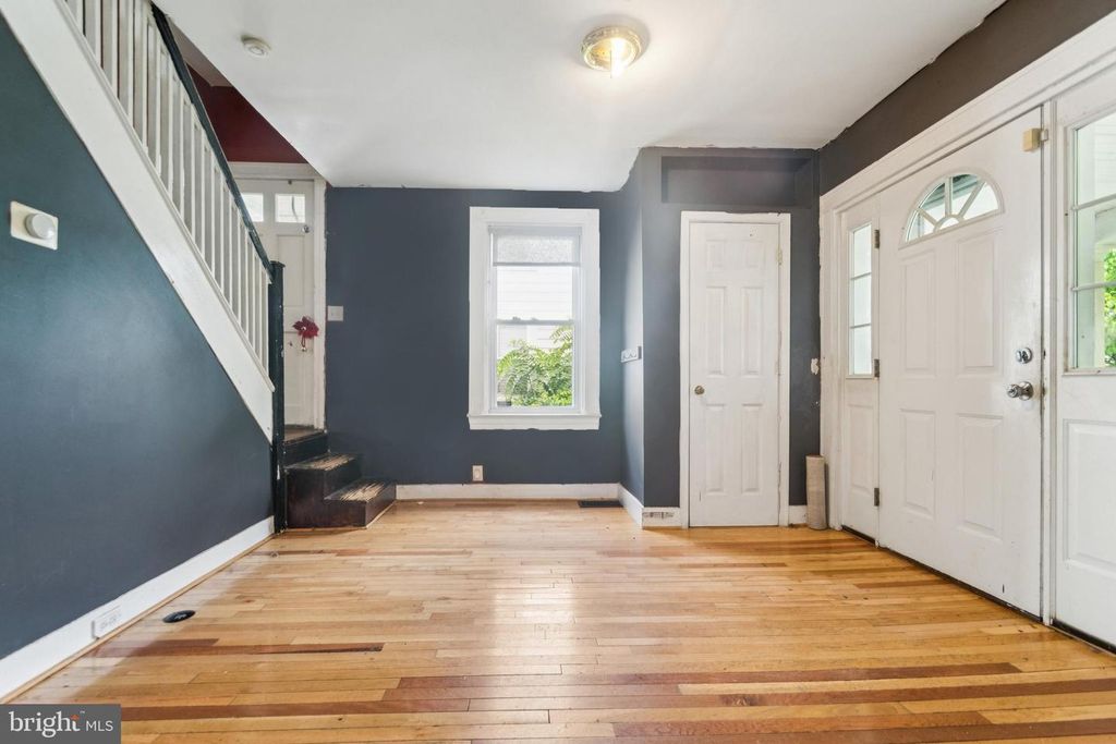 property-img