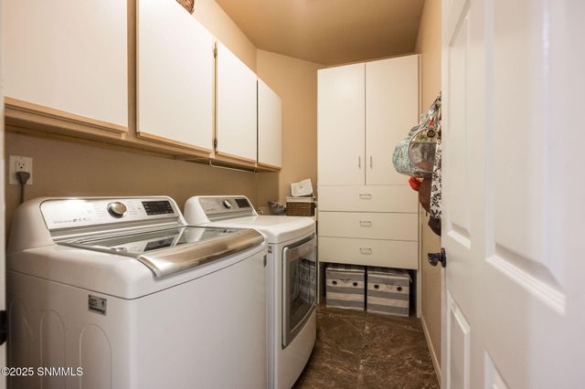 4301 Summit Lane, Las Cruces, NM 88011