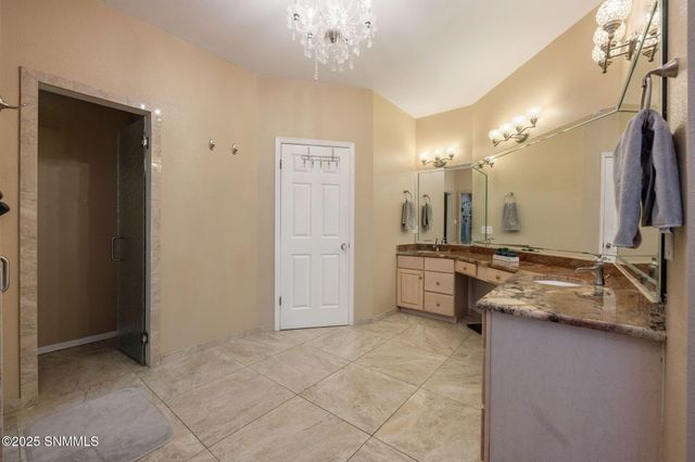 4301 Summit Lane, Las Cruces, NM 88011