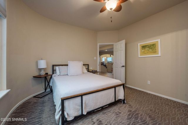 4301 Summit Lane, Las Cruces, NM 88011