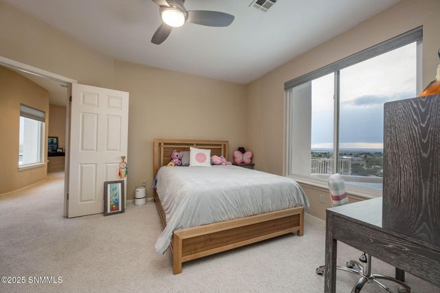 4301 Summit Lane, Las Cruces, NM 88011