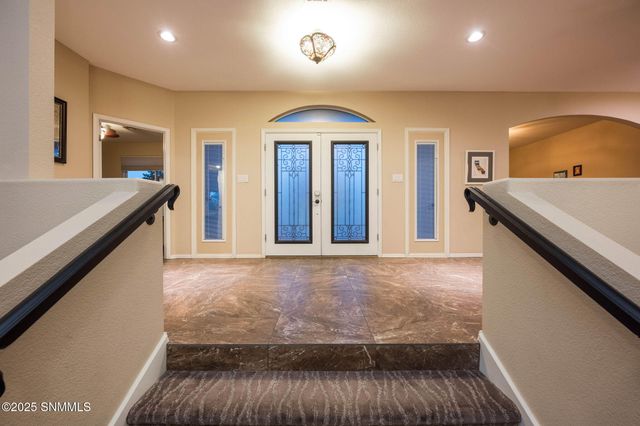 4301 Summit Lane, Las Cruces, NM 88011
