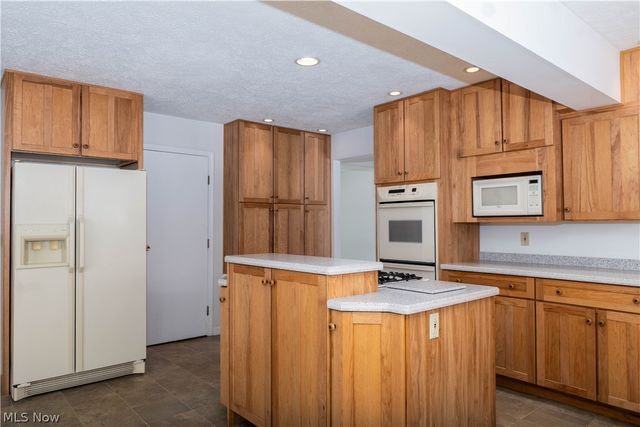 6268 Boatman Drive NW, Canal Fulton, OH 44614