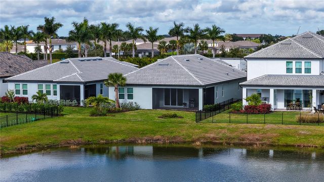 17543 SAVORY MIST CIRCLE, Bradenton, FL 34211
