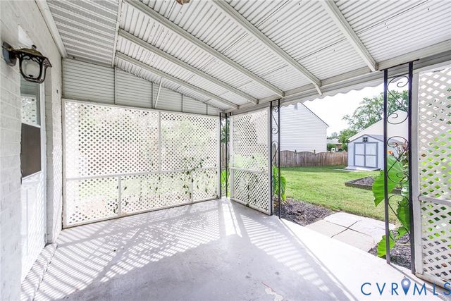 7235 Croftwood Dr, Mechanicsville, VA 23111