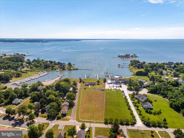 21441 DOGWOOD COVE RD, Tilghman, MD 21671