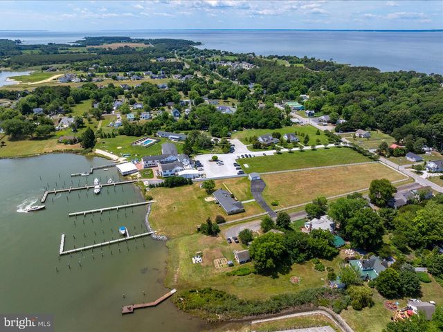 21441 DOGWOOD COVE RD, Tilghman, MD 21671
