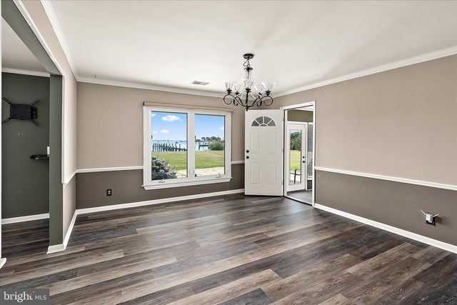 21441 DOGWOOD COVE RD, Tilghman, MD 21671