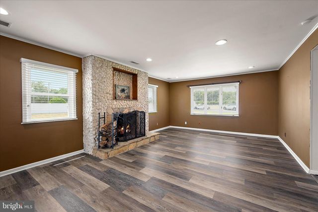 21441 DOGWOOD COVE RD, Tilghman, MD 21671