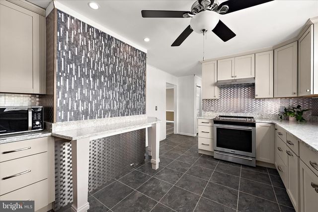 21441 DOGWOOD COVE RD, Tilghman, MD 21671