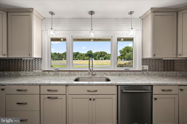 21441 DOGWOOD COVE RD, Tilghman, MD 21671