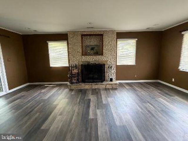 21441 DOGWOOD COVE RD, Tilghman, MD 21671