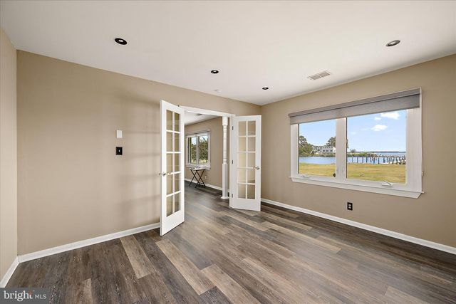 21441 DOGWOOD COVE RD, Tilghman, MD 21671
