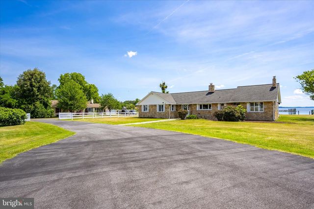 21441 DOGWOOD COVE RD, Tilghman, MD 21671