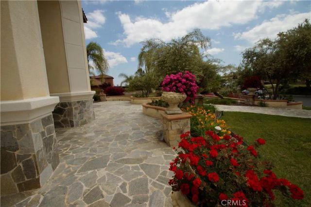 955 Randall Ranch Road, Corona, CA 92881