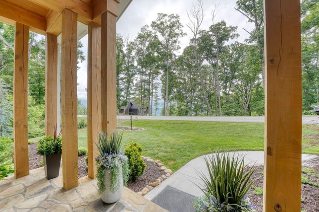 514 Winding Ridge, Blairsville, GA 30512