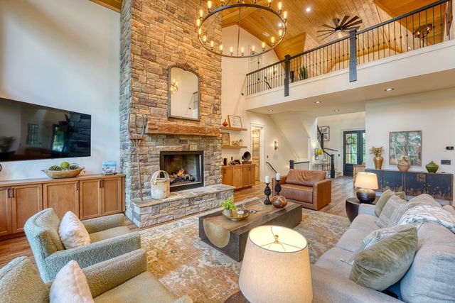514 Winding Ridge, Blairsville, GA 30512