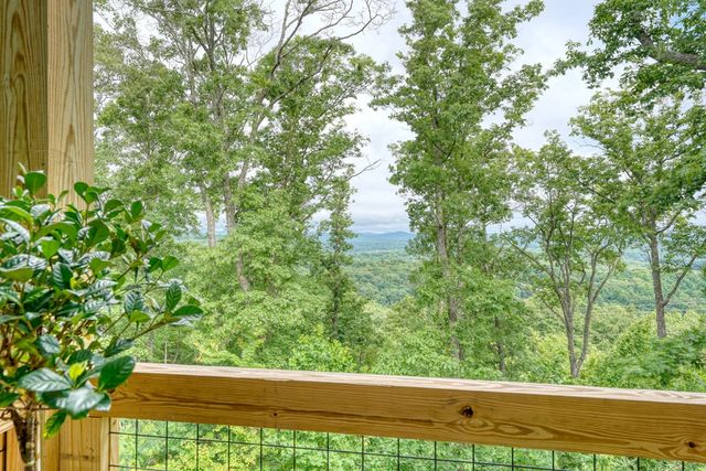 514 Winding Ridge, Blairsville, GA 30512