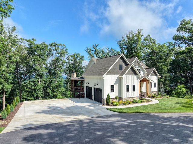 514 Winding Ridge, Blairsville, GA 30512