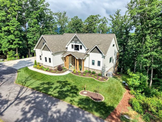514 Winding Ridge, Blairsville, GA 30512
