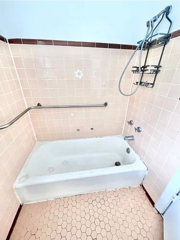 109 Vandenburg Drive A, Denison, TX 75020