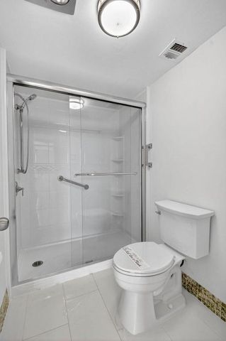 301 Lake Shore Drive 711, Lake Park, FL 33403