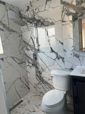 225 SE 16th Ave 3, Fort Lauderdale, FL 33301