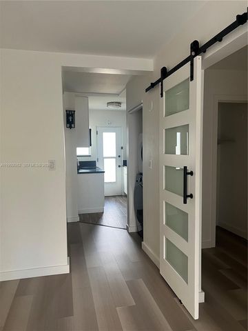 225 SE 16th Ave 3, Fort Lauderdale, FL 33301