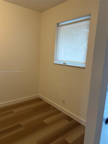 225 SE 16th Ave 3, Fort Lauderdale, FL 33301