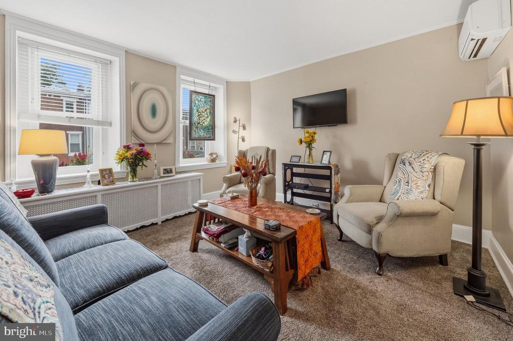 3443 CRAWFORD ST, Philadelphia, PA 19129 — photo 2