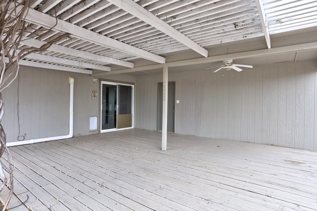 629 Littler Drive SE, Rio Rancho, NM 87124