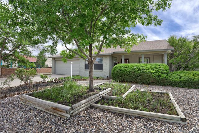 629 Littler Drive SE, Rio Rancho, NM 87124