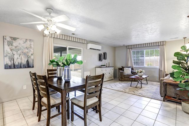 629 Littler Drive SE, Rio Rancho, NM 87124