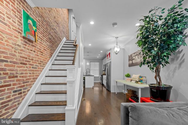902 N MILTON AVE, Baltimore, MD 21205