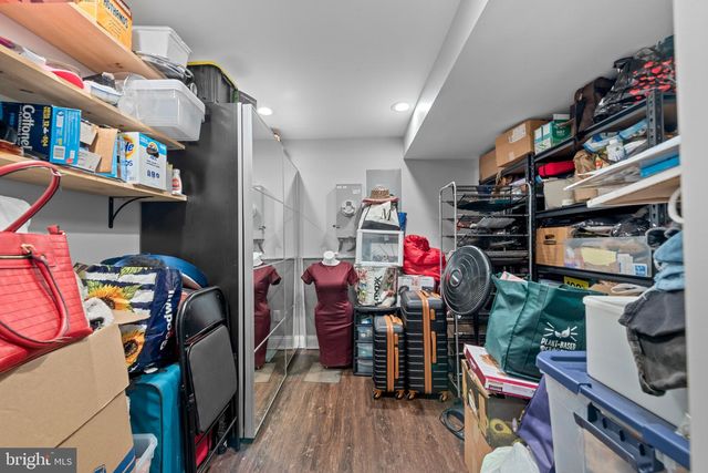 902 N MILTON AVE, Baltimore, MD 21205