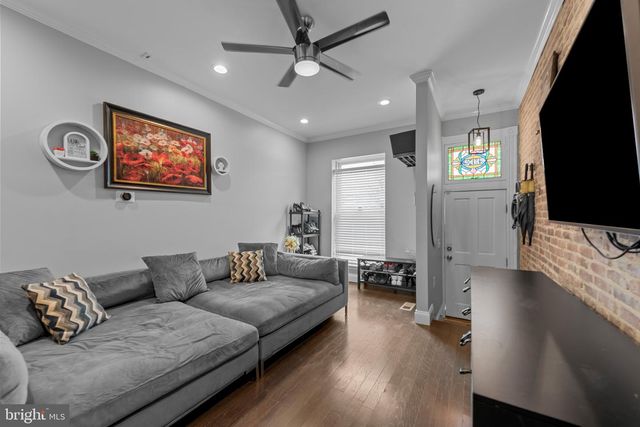 902 N MILTON AVE, Baltimore, MD 21205