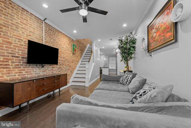 902 N MILTON AVE, Baltimore, MD 21205
