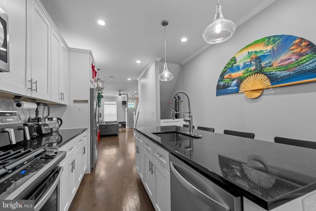 902 N MILTON AVE, Baltimore, MD 21205