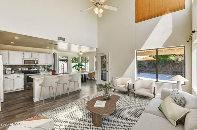 21927 N 74TH Lane, Glendale, AZ 85310