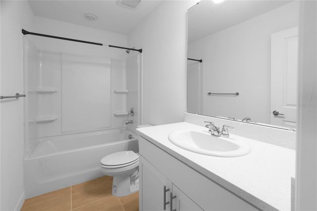 8717 WINTER BREEZE WAY, Sarasota, FL 34241