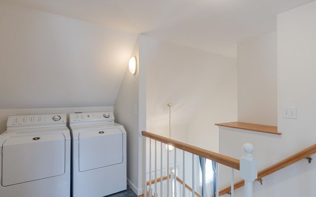 34 Ford Avenue, Walpole, NH 03608