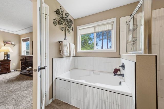 4318 E Winfield Rd, Mead, WA 99021
