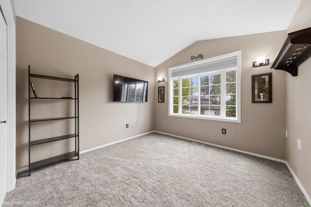 4318 E Winfield Rd, Mead, WA 99021