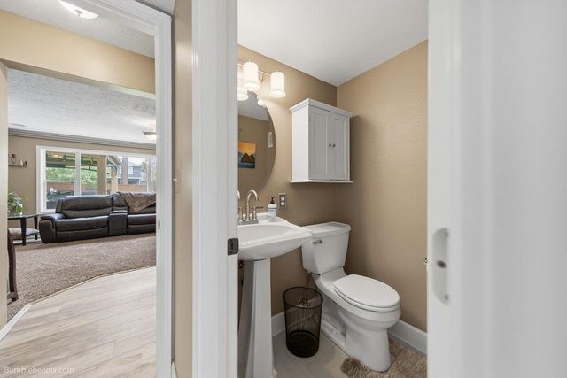 4318 E Winfield Rd, Mead, WA 99021