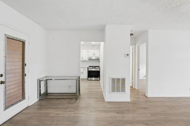180 Lake Frances Drive, West Palm Beach, FL 33411