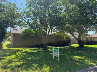 1400 Long Shadow Lane, Mesquite, TX 75149